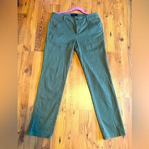 TALBOTS Jeans Sz 8 army green